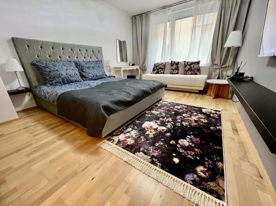 Old Town Vienna Three #3 Apartment Bagian luar foto
